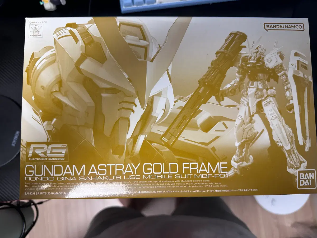 thumbnail-0